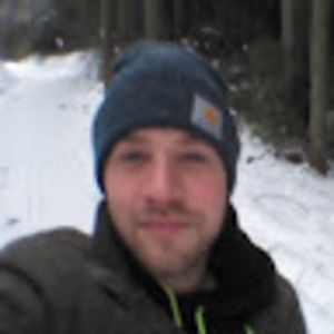 Meet your Posher, Clint